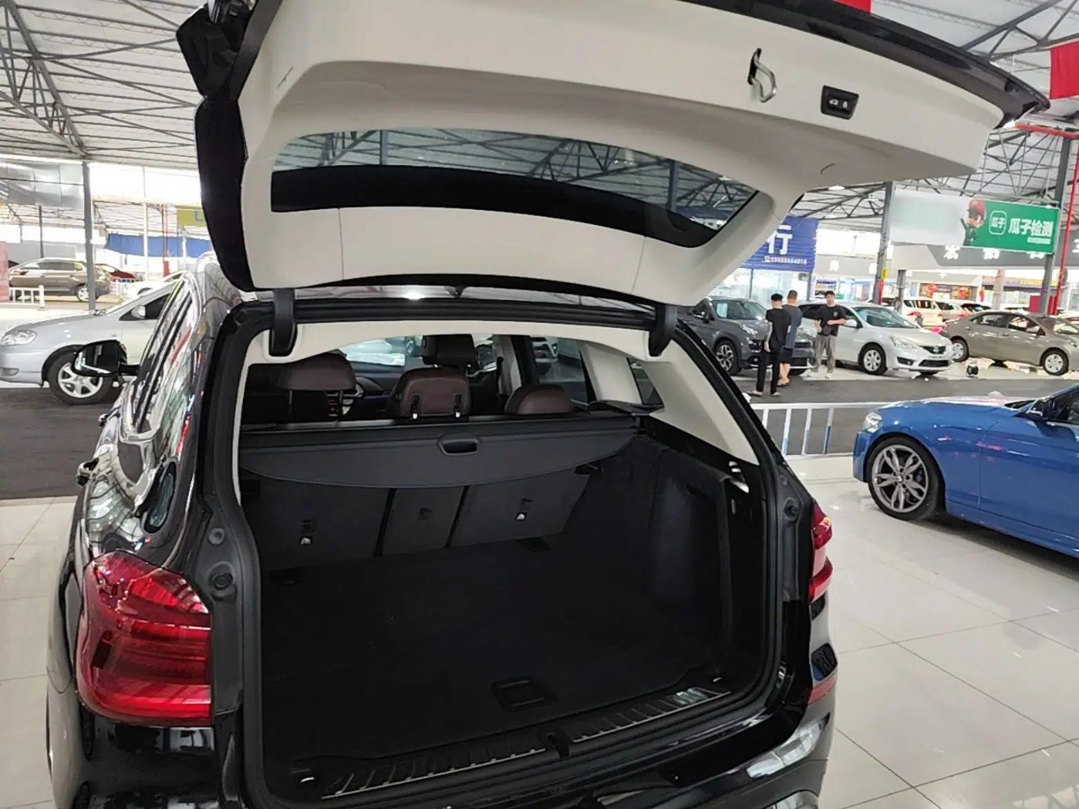 BMW X3 2019 xDrive28i Luxury Package — миниатюра 22