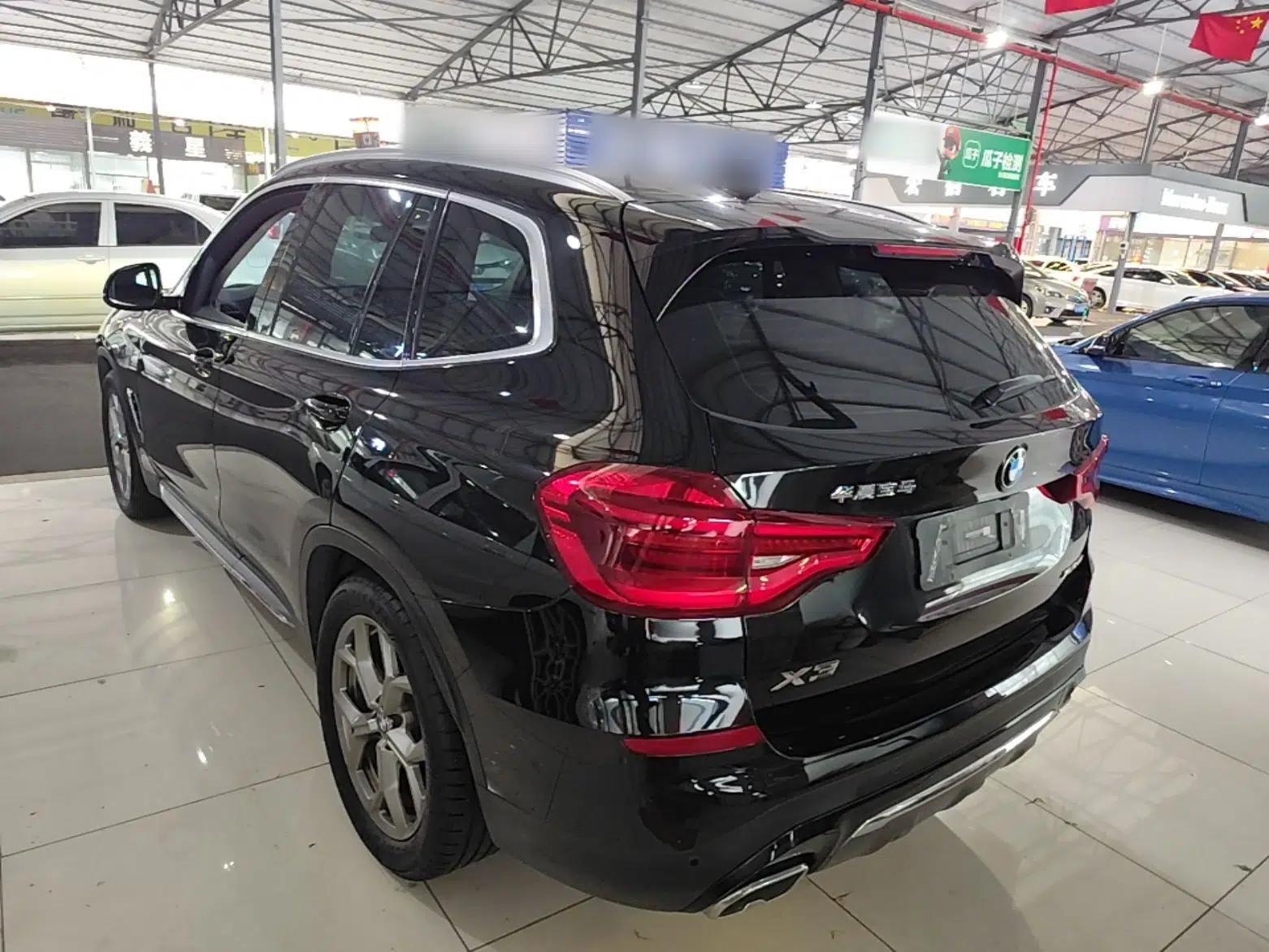 BMW X3 2019 xDrive28i Luxury Package — миниатюра 4