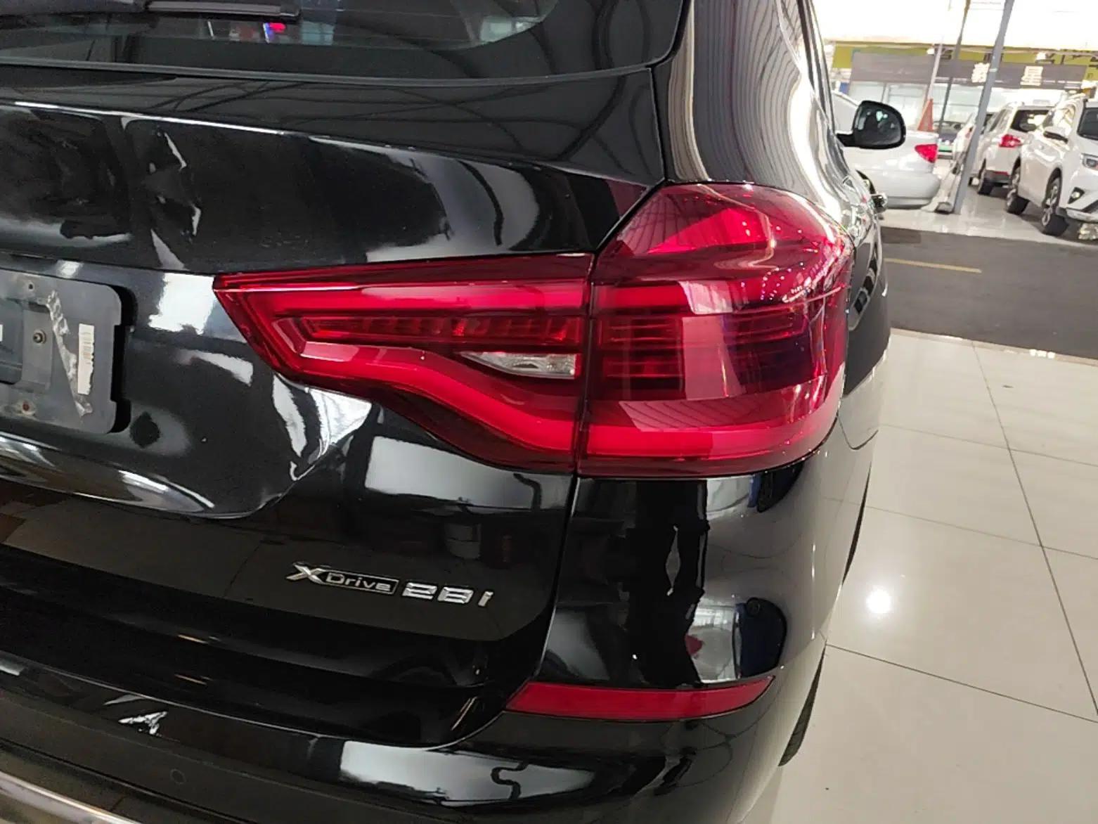 BMW X3 2019 xDrive28i Luxury Package — миниатюра 9