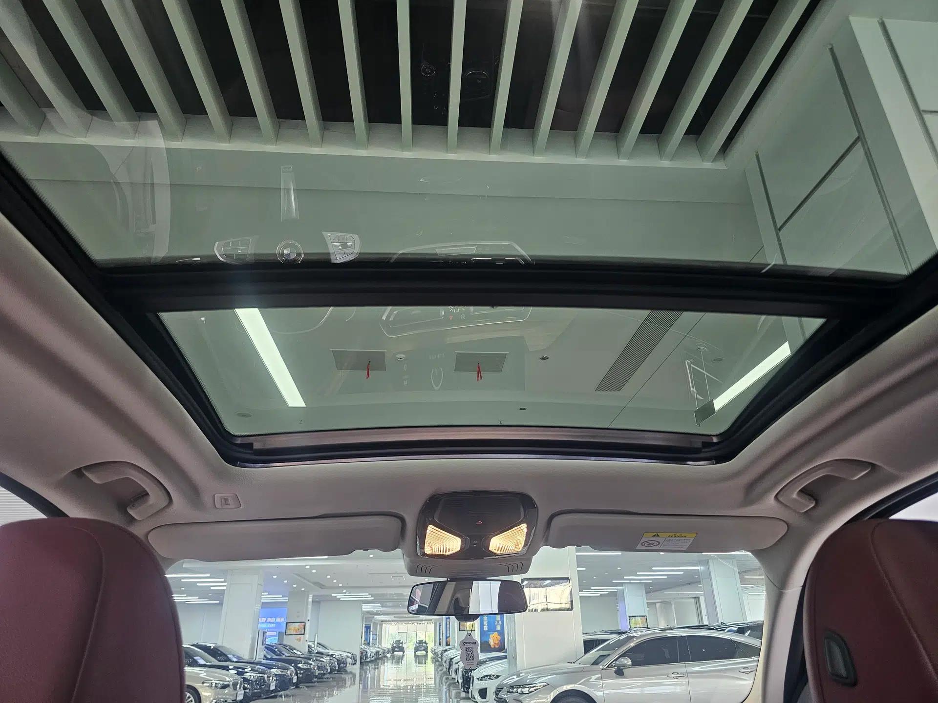 BMW X3 2023 Restyled xDrive30i Leading Edition M Night Sky Package — миниатюра 26