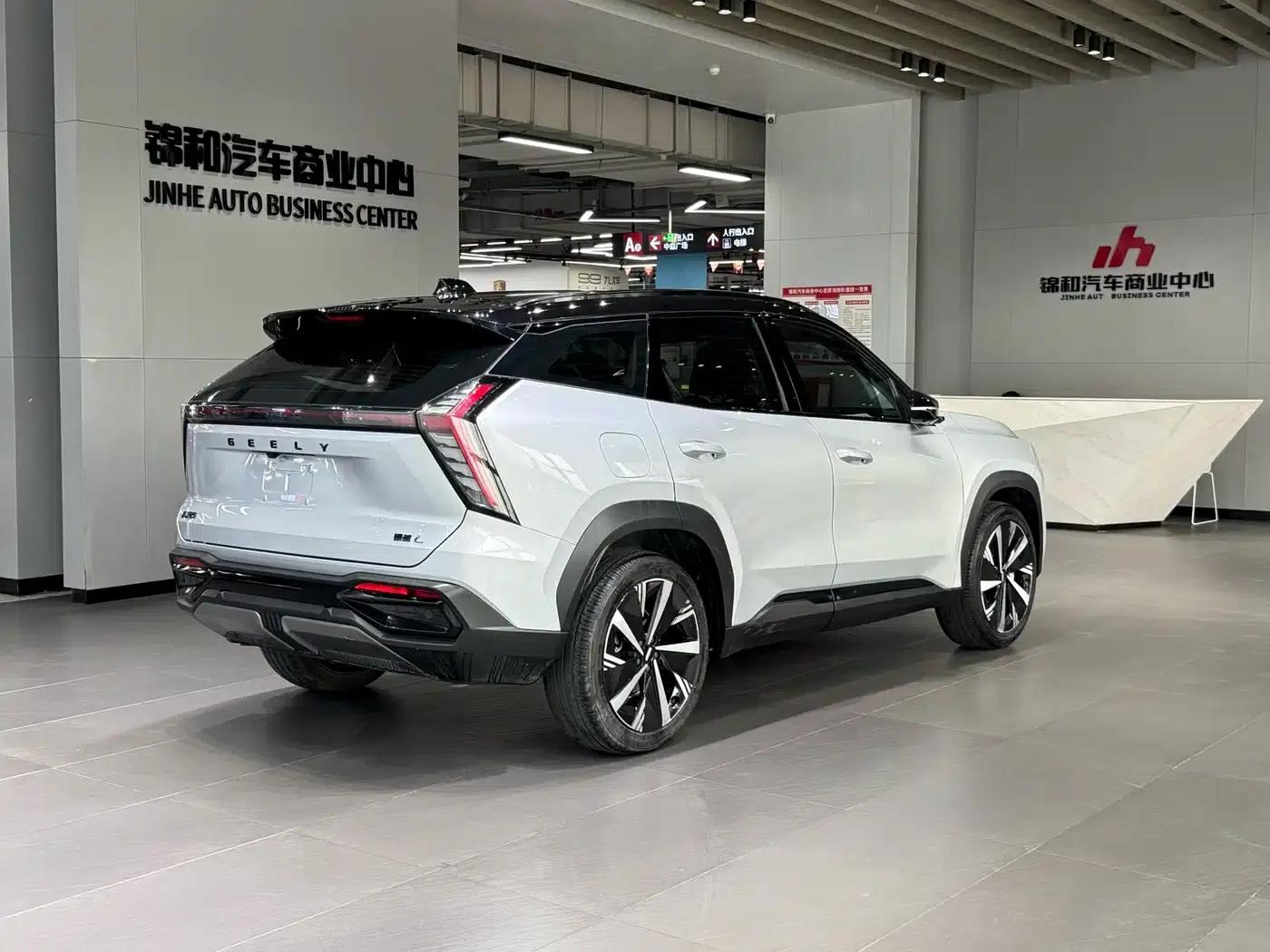 Geely Boyue L 2023 1.5TD DCT Premium Edition — миниатюра 5