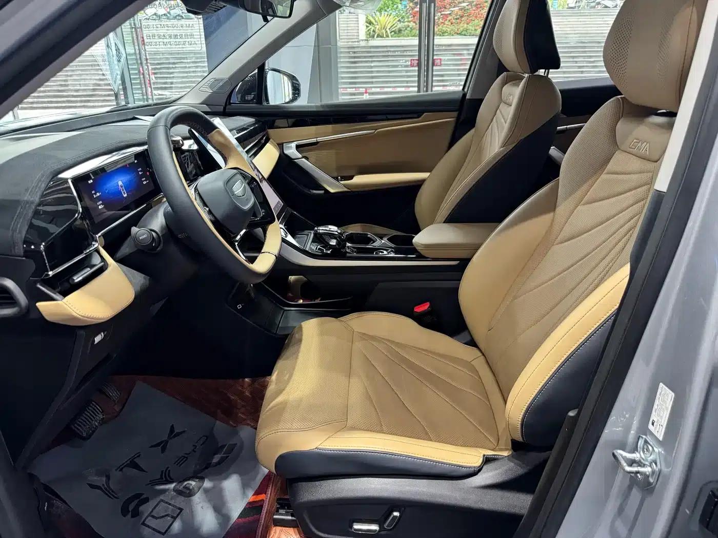 Geely Boyue L 2023 1.5TD DCT Premium Edition — миниатюра 8