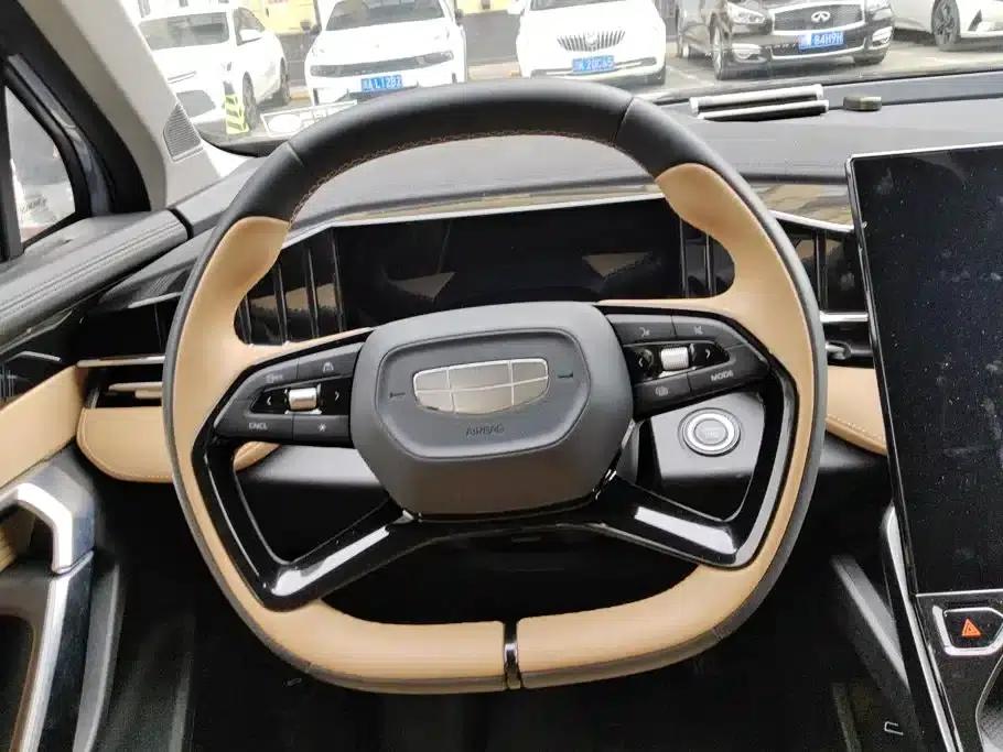 Geely Boyue L 2023 1.5TD DCT Premium Edition — миниатюра 14