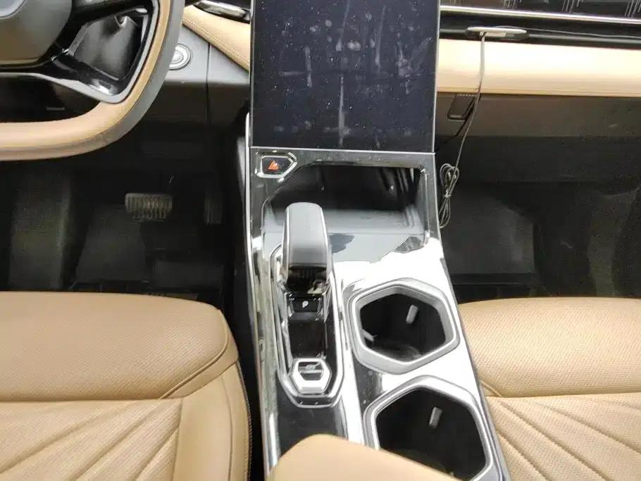 Geely Boyue L 2023 1.5TD DCT Premium Edition — миниатюра 15