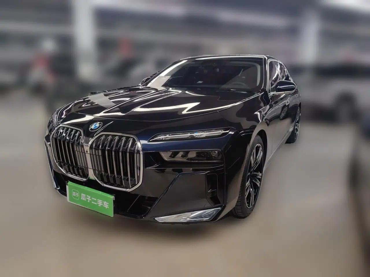 BMW 7 Series 2026 Model 740Li Leading-Edge M Sport Package — миниатюра 1