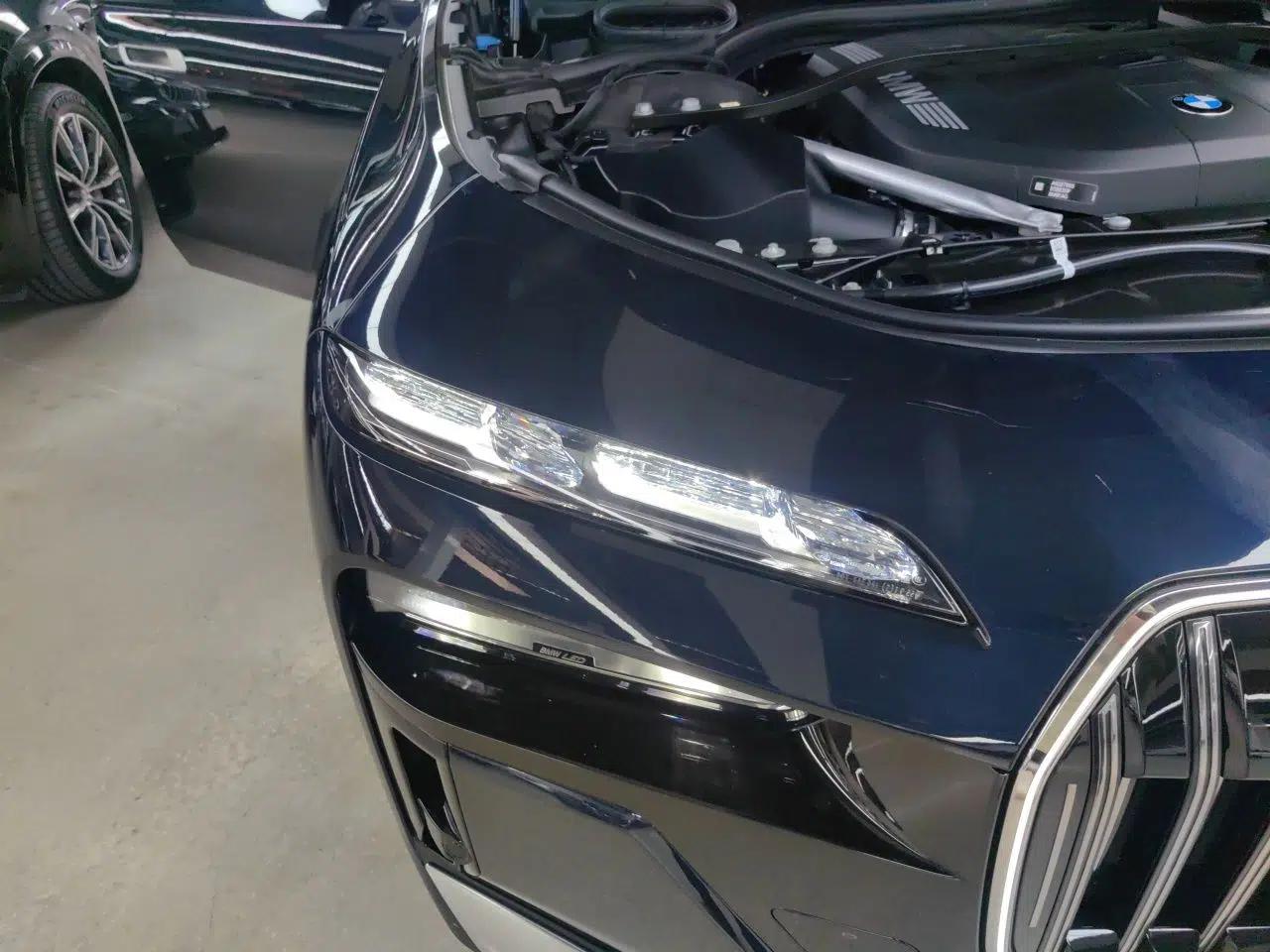 BMW 7 Series 2026 Model 740Li Leading-Edge M Sport Package — миниатюра 7