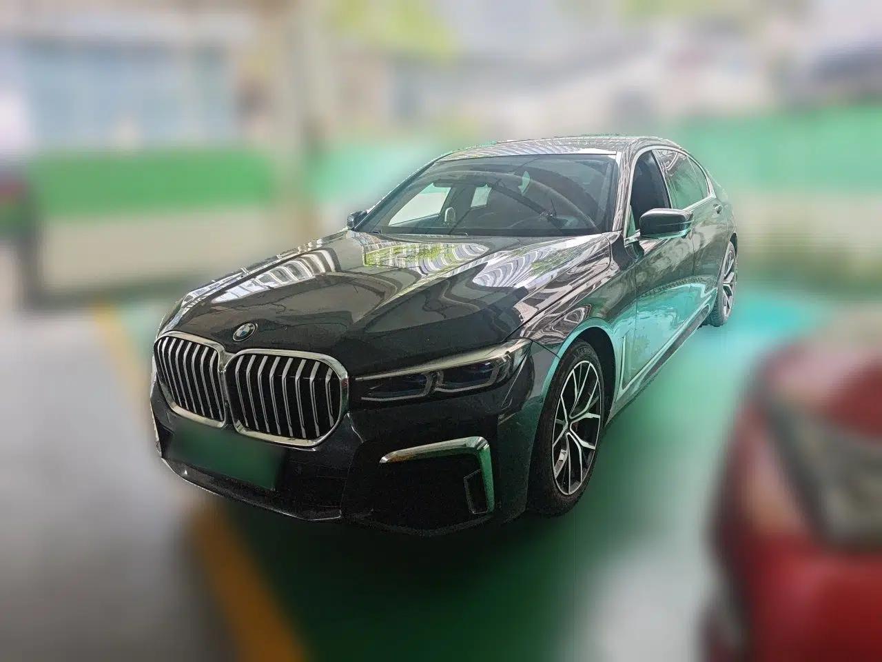 BMW 7 Series 2018 730Li Luxury Edition M Sport Package — миниатюра 1