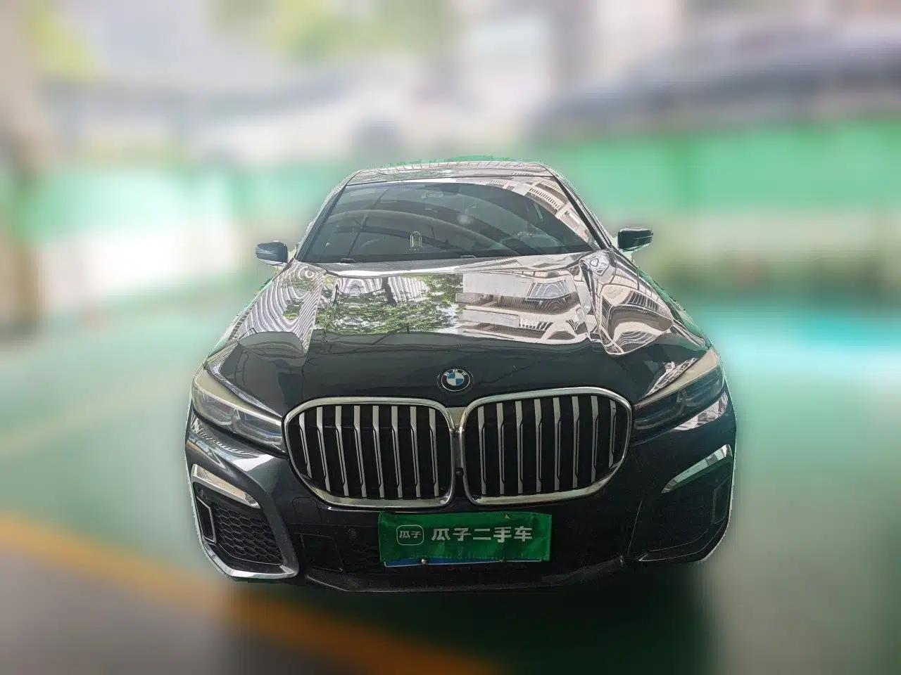 BMW 7 Series 2018 730Li Luxury Edition M Sport Package — миниатюра 2
