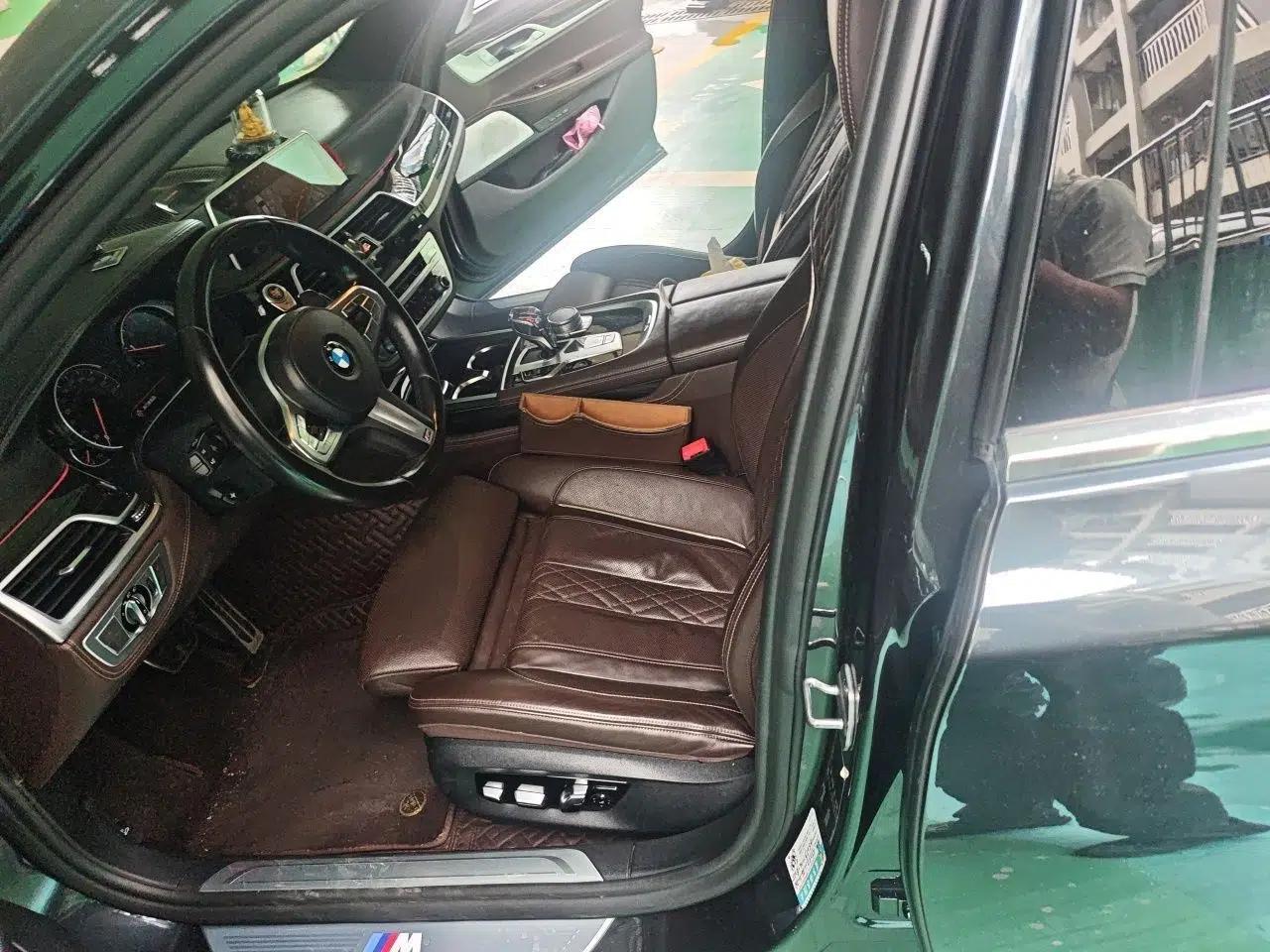 BMW 7 Series 2018 730Li Luxury Edition M Sport Package — миниатюра 15