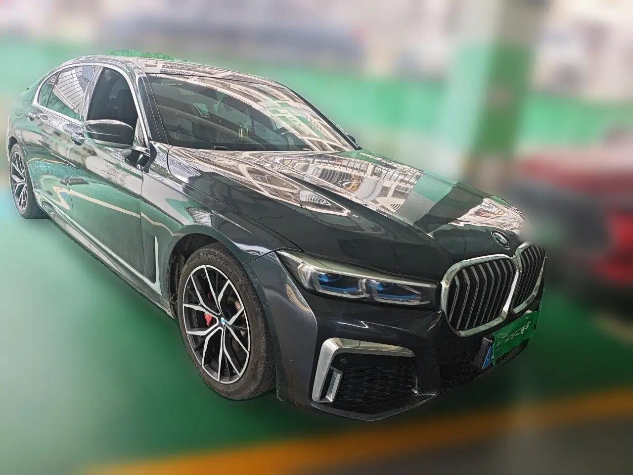 BMW 7 Series 2018 730Li Luxury Edition M Sport Package — миниатюра 3