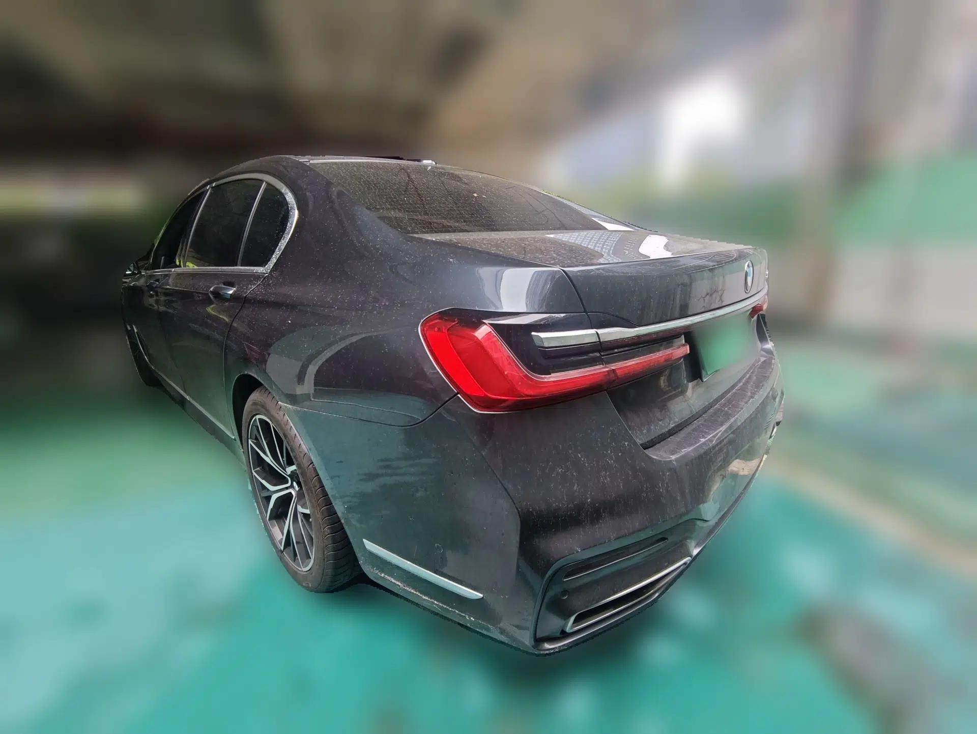 BMW 7 Series 2018 730Li Luxury Edition M Sport Package — миниатюра 4