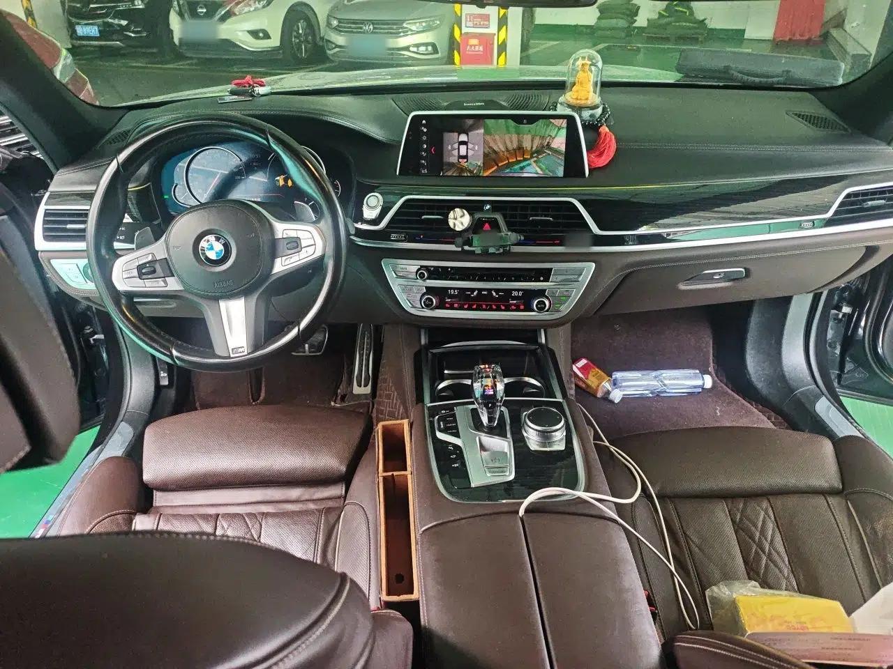 BMW 7 Series 2018 730Li Luxury Edition M Sport Package — миниатюра 9