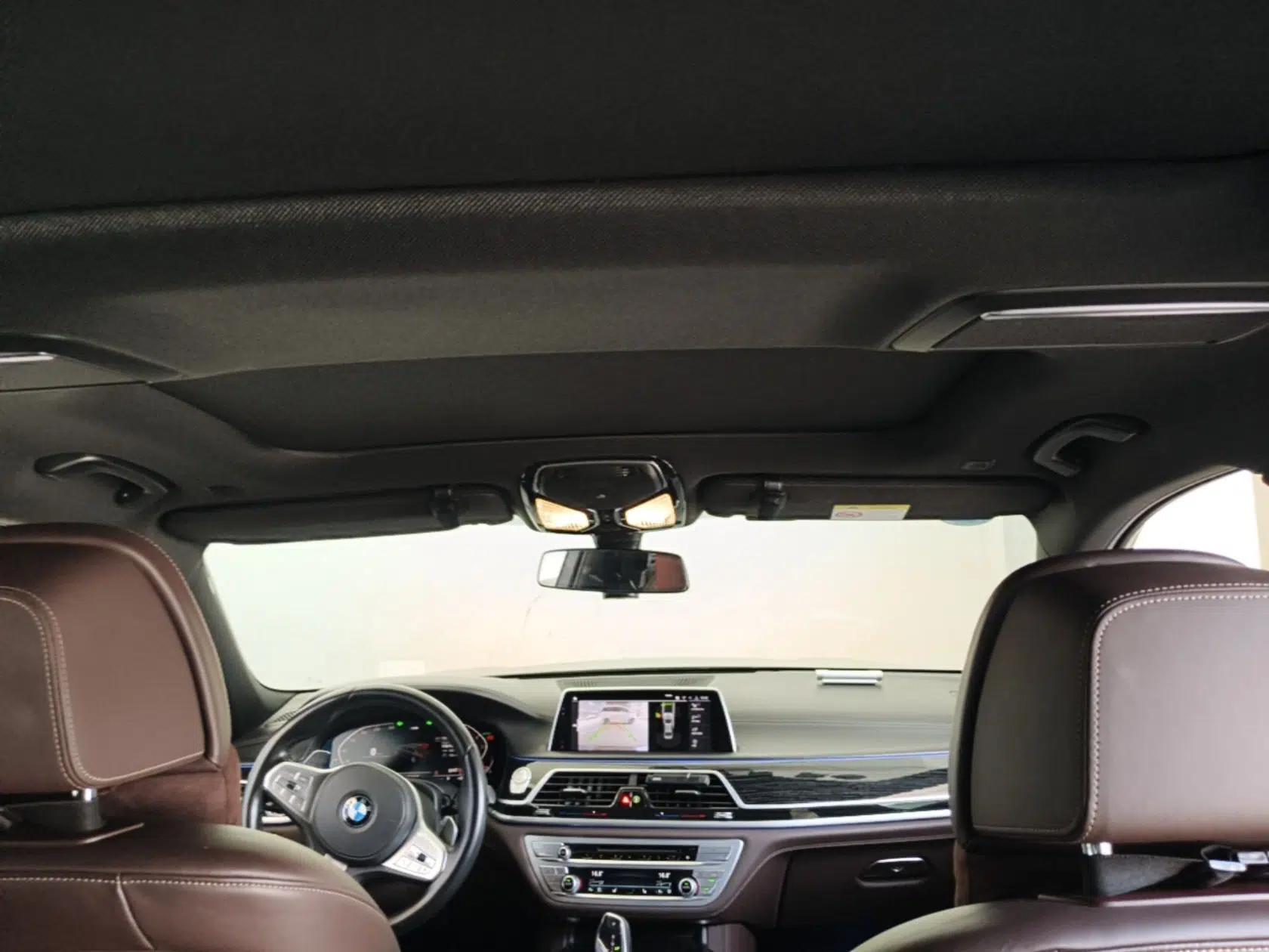 BMW 7 Series 2019 740Li Leading Model M Sport Package — миниатюра 15