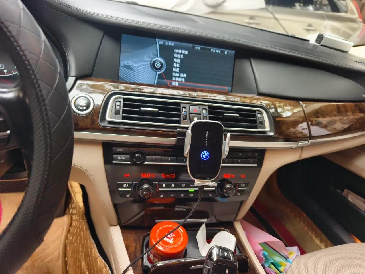BMW 7 Series 2010 760Li — миниатюра 13