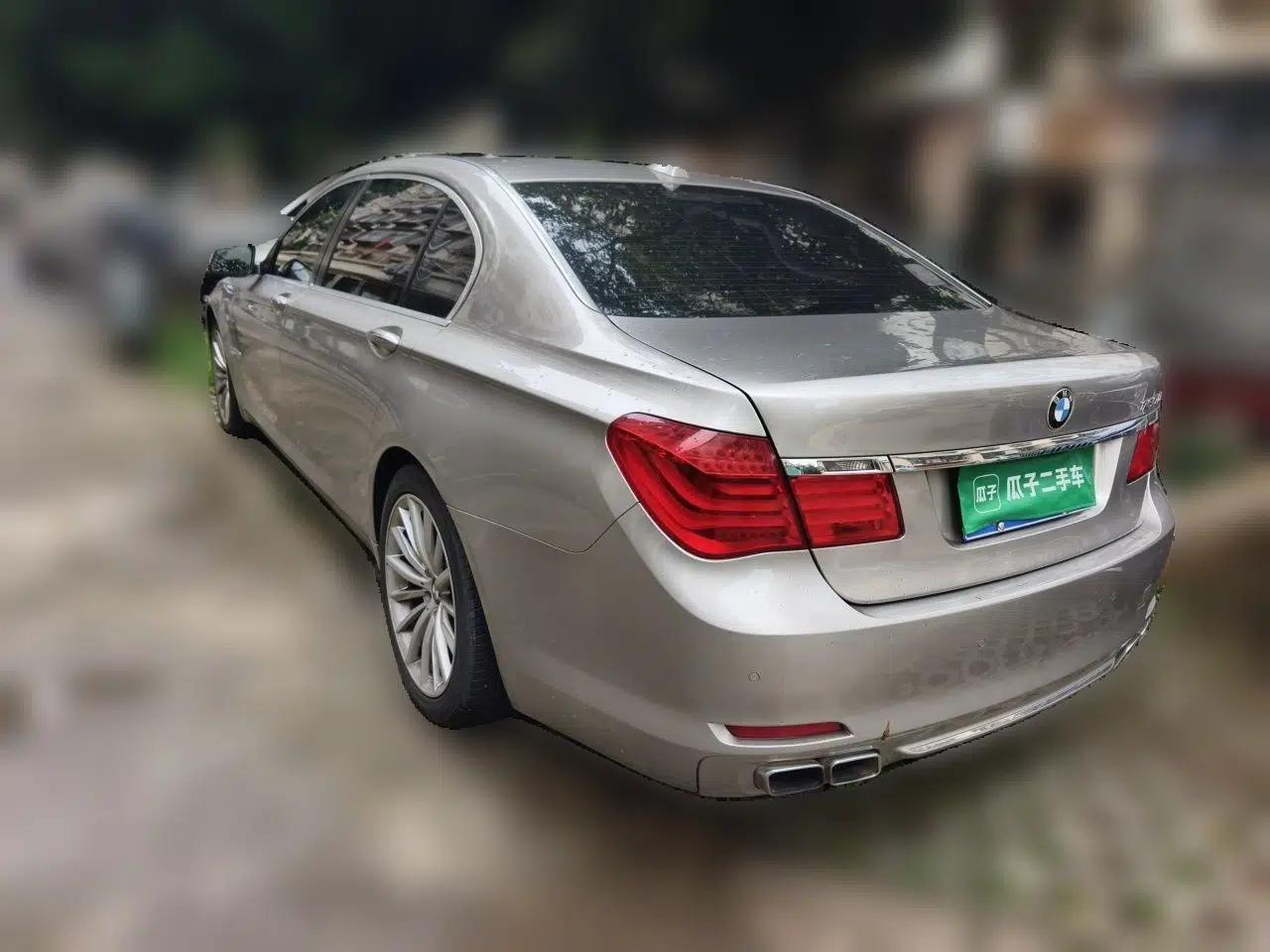 BMW 7 Series 2010 760Li — миниатюра 4