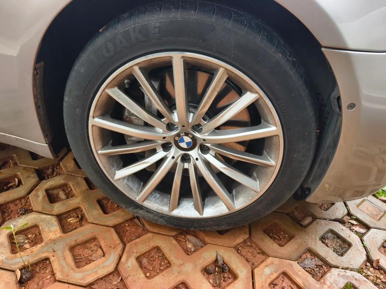 BMW 7 Series 2010 760Li — миниатюра 8