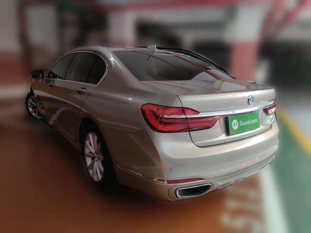 BMW 7 Series 2017 730Li Luxury Model — миниатюра 4