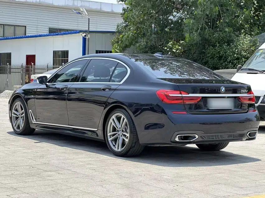 BMW 7 Series 2018 730Li Leading Model M Sport Package — миниатюра 5