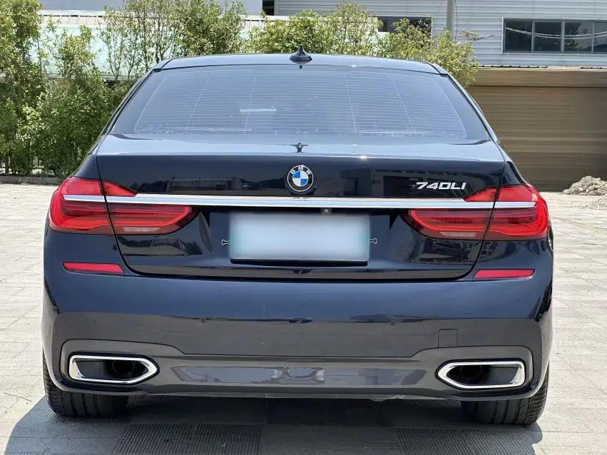 BMW 7 Series 2018 730Li Leading Model M Sport Package — миниатюра 6