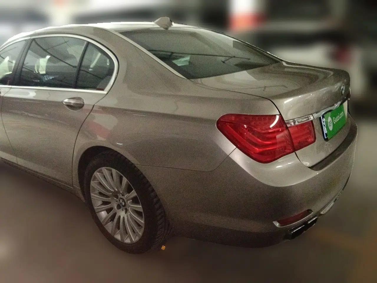 BMW 7 Series 2010 760Li — миниатюра 4