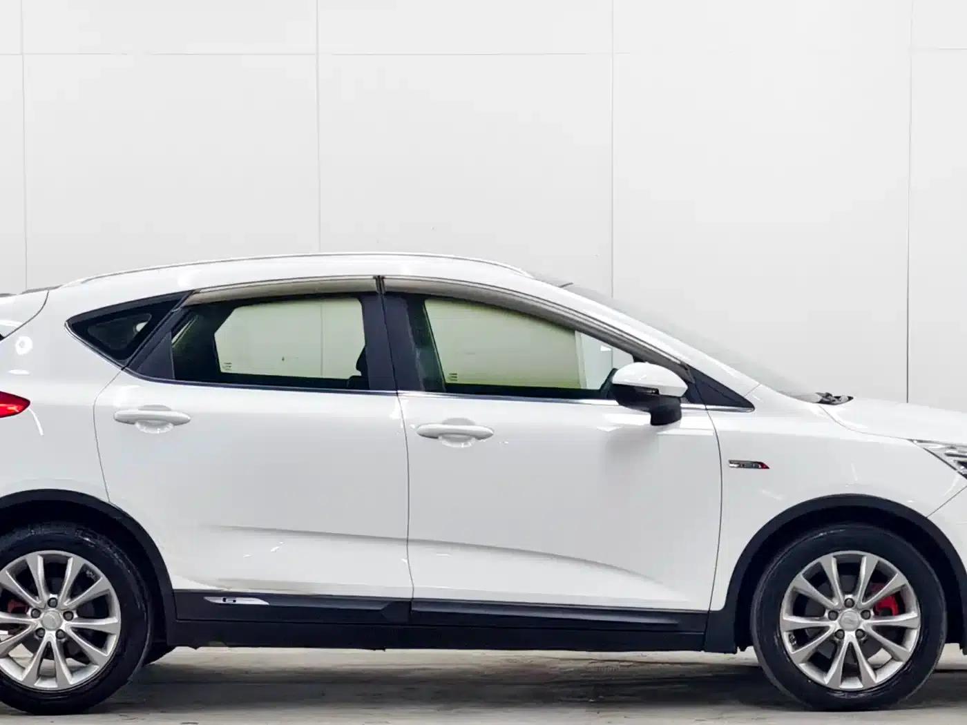 Geely GS 2016 Sport Edition 1.3T Automatic Leading Model — миниатюра 8