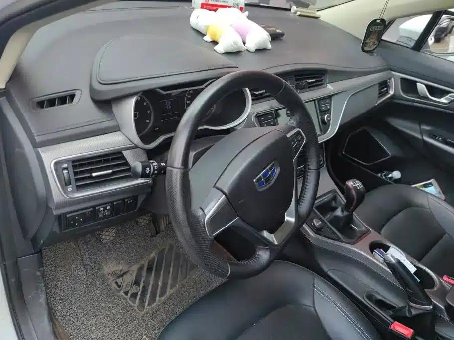 Geely GS 2016 Elegant Edition 1.3T Manual Leading Model — миниатюра 12