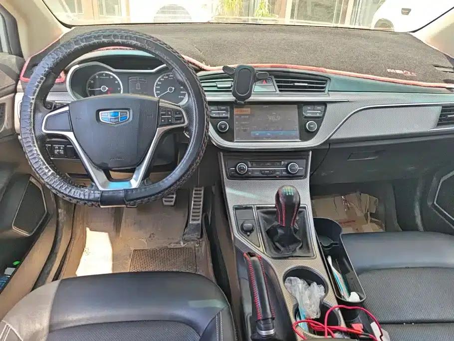Geely GS 2016 Sport Edition 1.8L Manual Elite — миниатюра 12