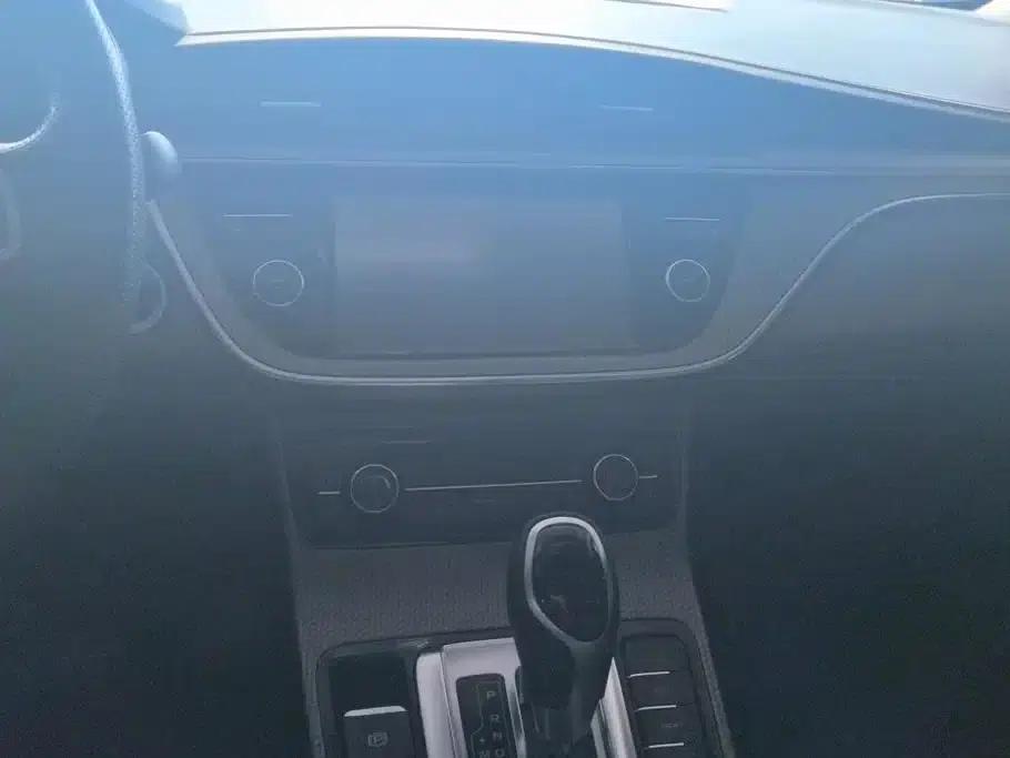 Geely GS 2016 Sport Edition 1.3T Automatic Leading Model — миниатюра 13
