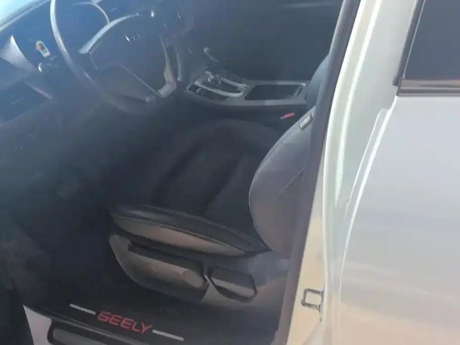 Geely GS 2016 Sport Edition 1.3T Automatic Leading Model — миниатюра 9