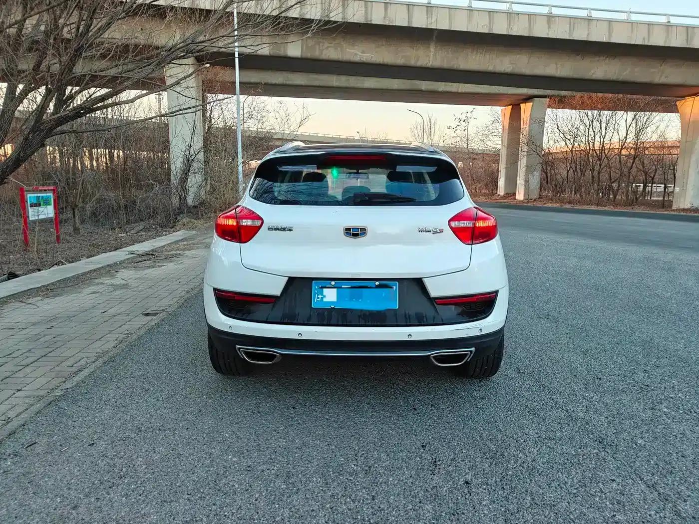 Geely GS 2016 Sport Edition 1.8L Automatic Premium Model — миниатюра 11