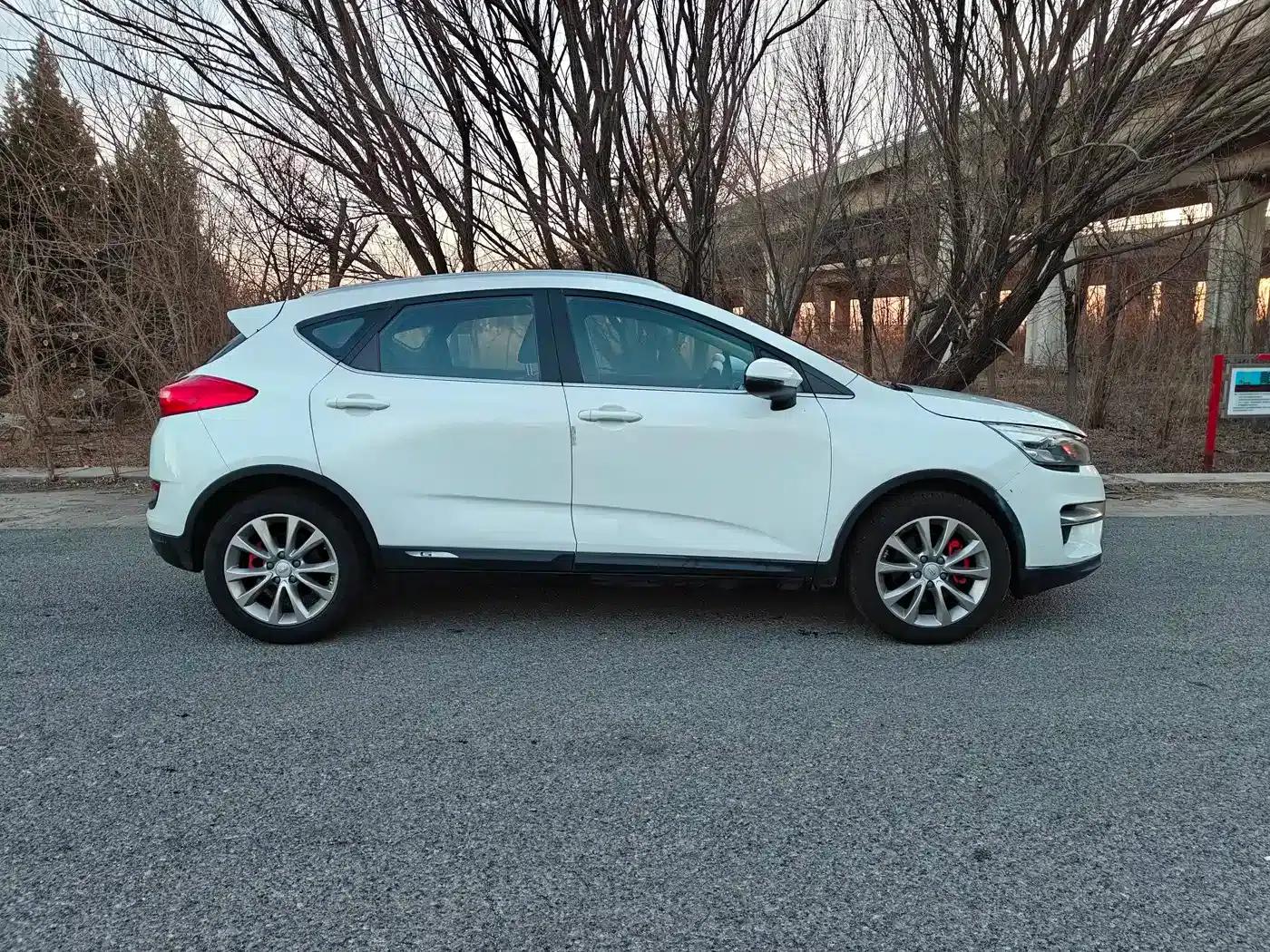 Geely GS 2016 Sport Edition 1.8L Automatic Premium Model — миниатюра 9