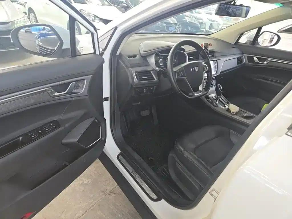 Geely GS 2016 Elegant Edition 1.3T Automatic Leading Model — миниатюра 16