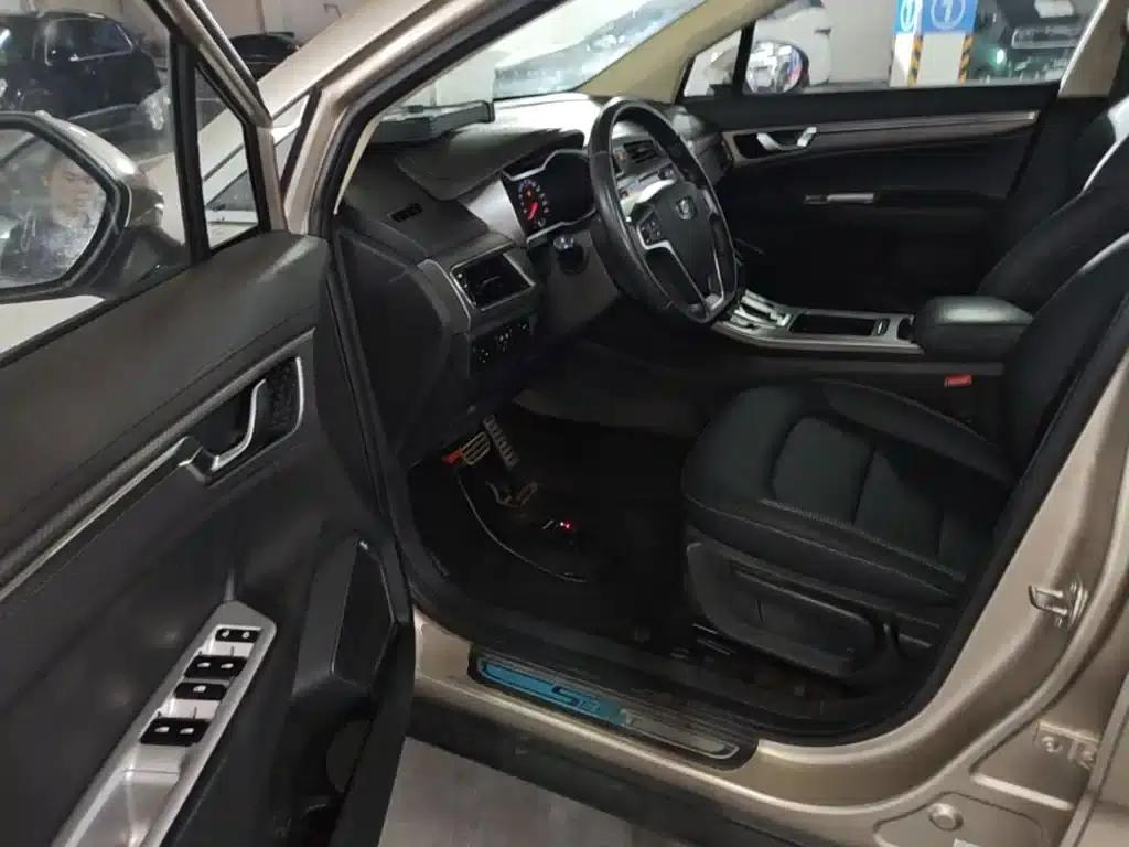 Geely GS 2016 Sport Edition 1.8L Automatic Premium Model — миниатюра 16