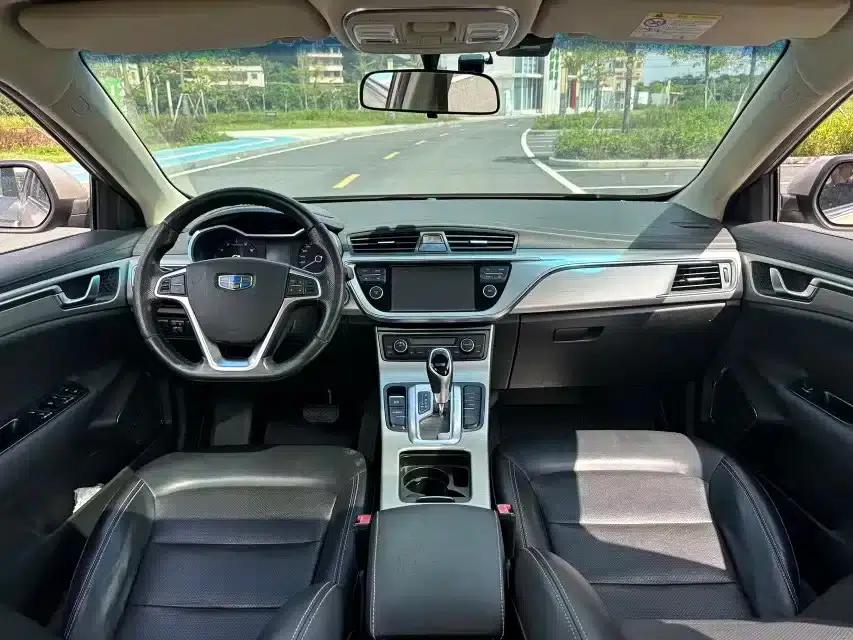 Geely Emgrand GL 2017 1.3T DCT Elite — миниатюра 11