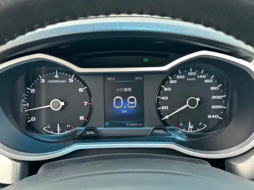 Geely Emgrand GL 2017 1.3T DCT Elite — миниатюра 14