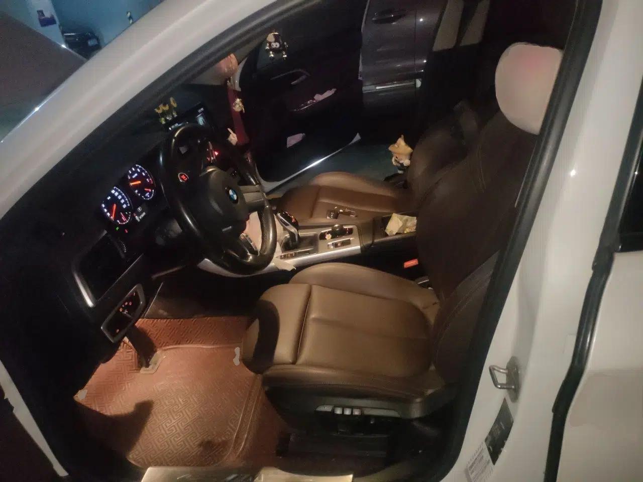 BMW 1 Series 2020 120i M Sport Package — миниатюра 15
