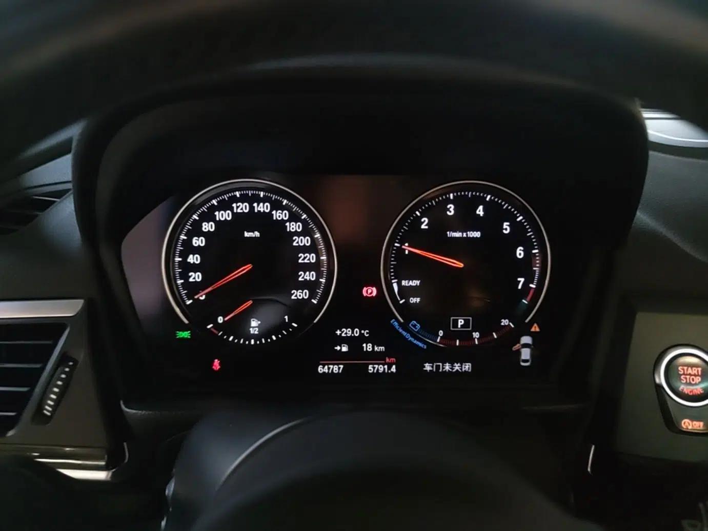 BMW 1 Series 2019 118i M Sport Package — миниатюра 14
