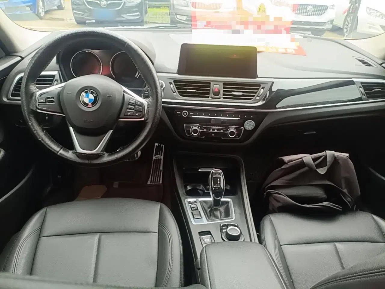 BMW 1 Series 2020 120i Fashion Model — миниатюра 12