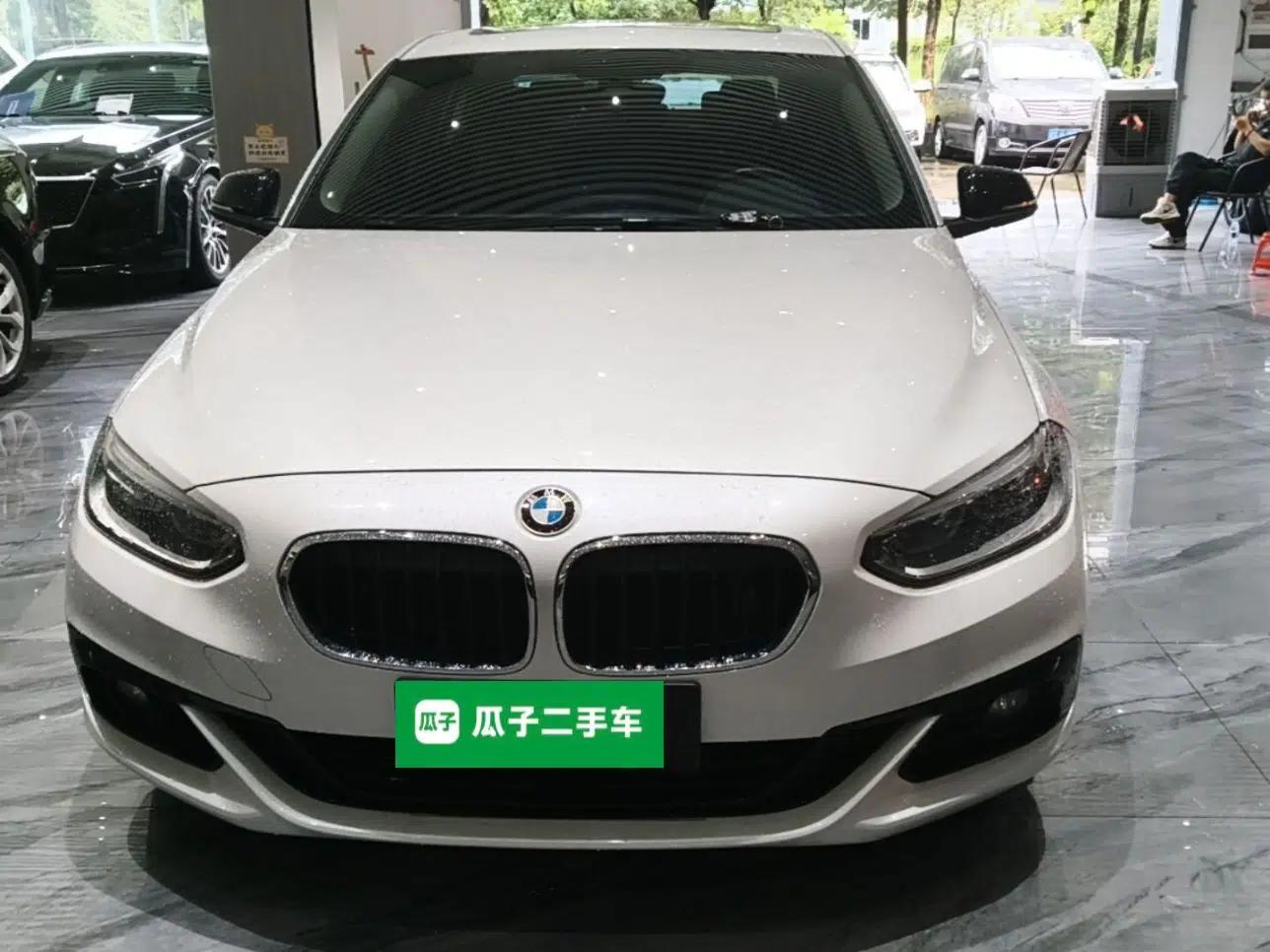 BMW 1 Series 2017 118i Sport Edition — миниатюра 2