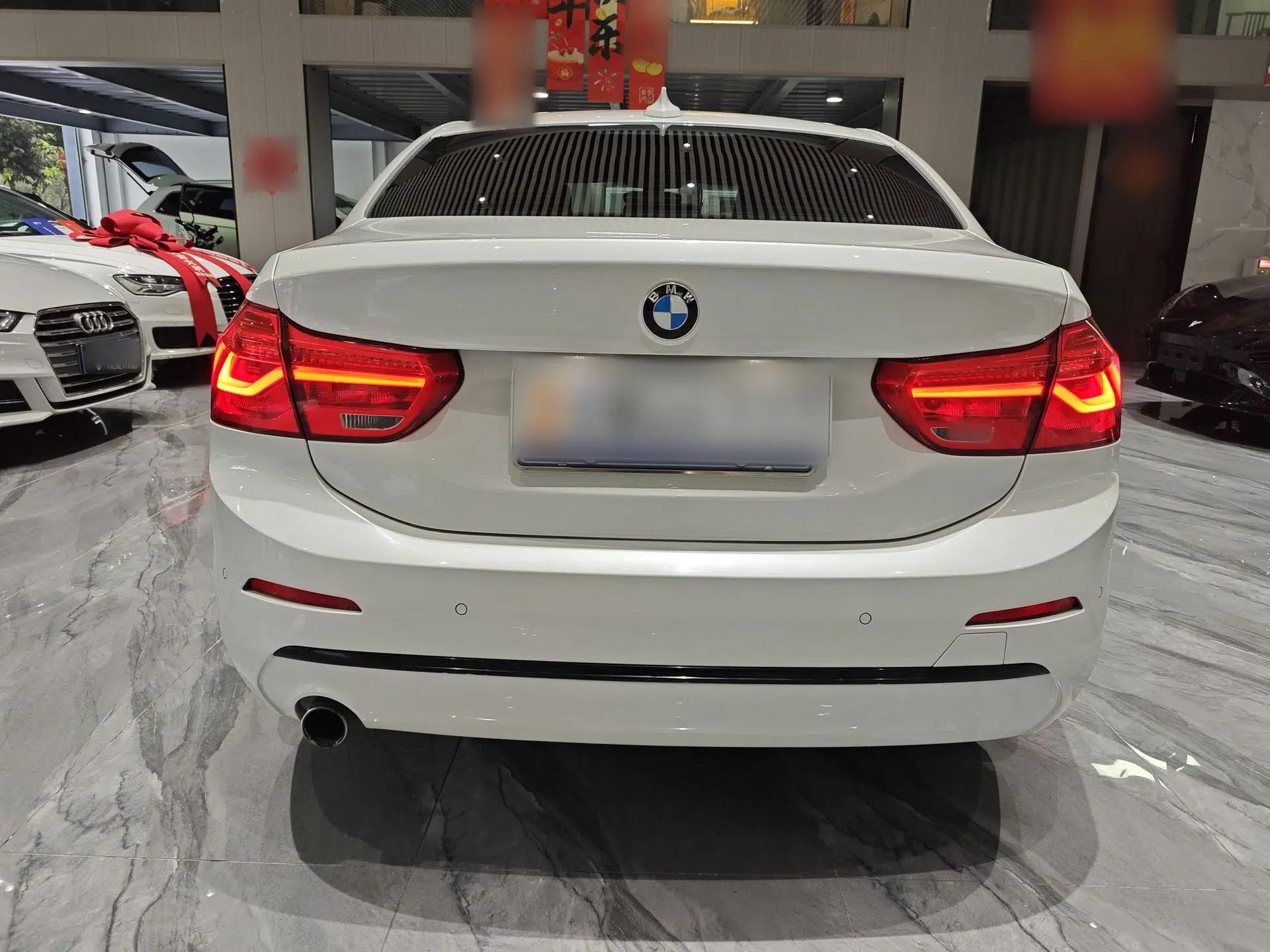 BMW 1 Series 2017 118i Sport Edition — миниатюра 21