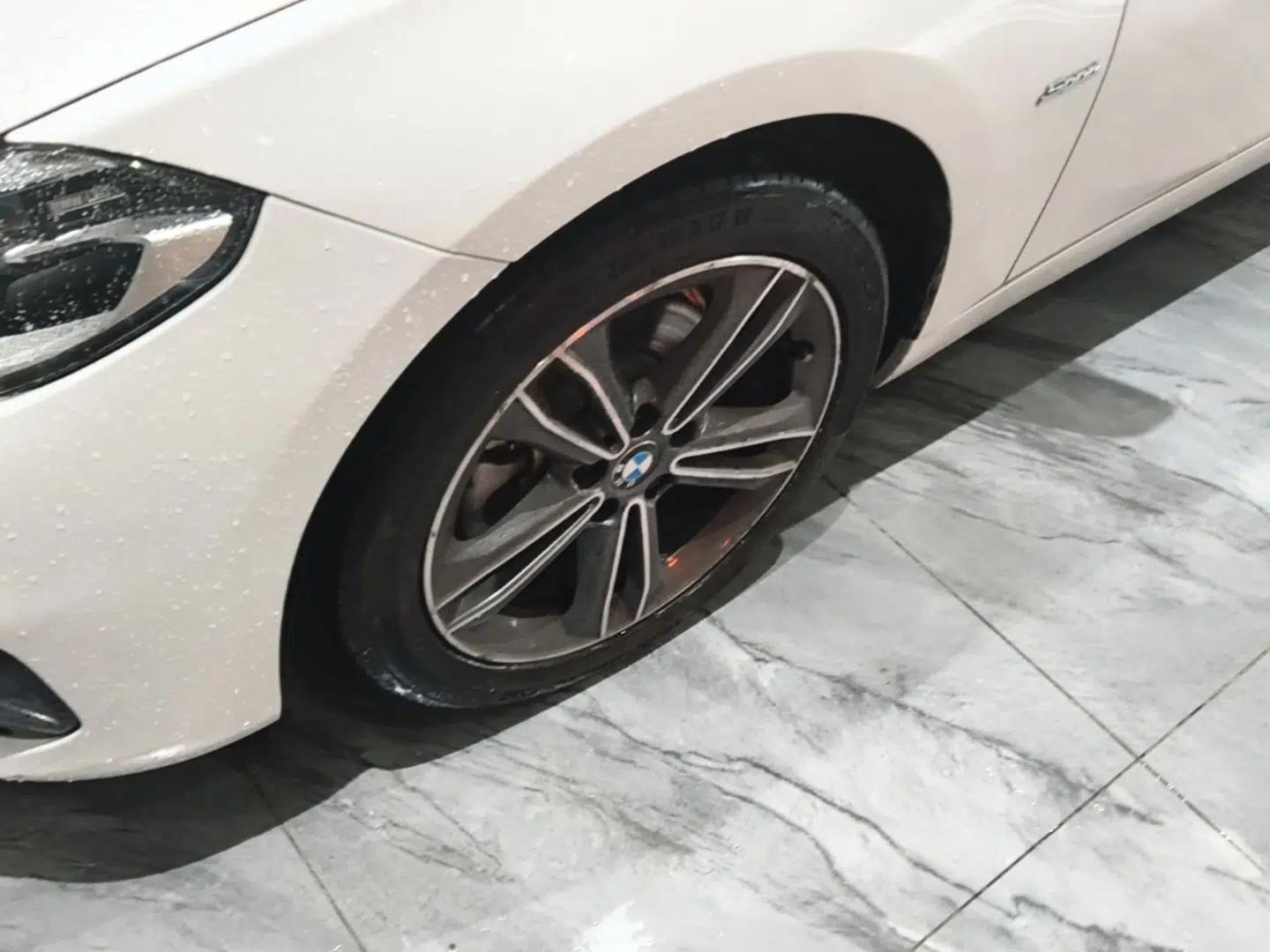 BMW 1 Series 2017 118i Sport Edition — миниатюра 10