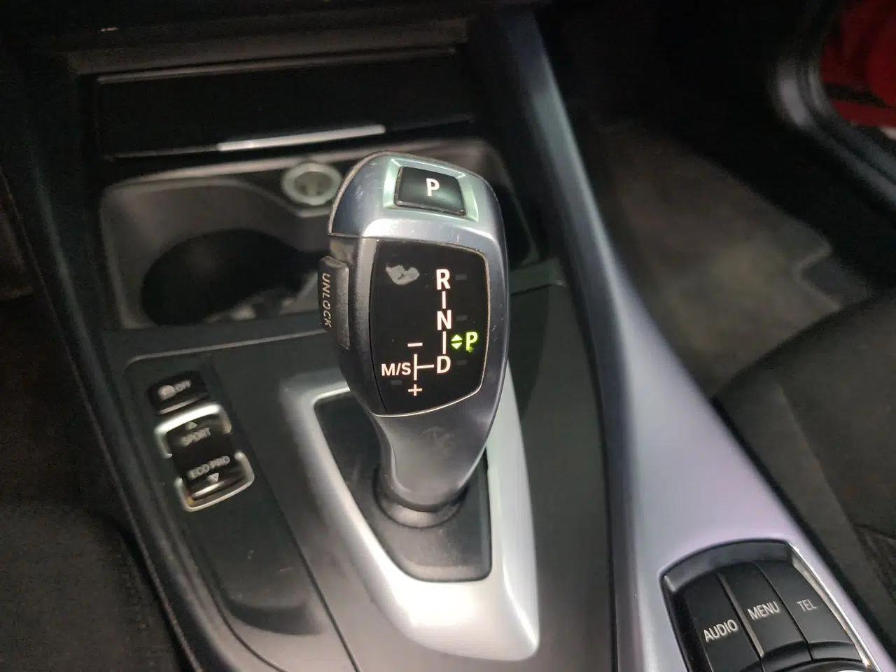 BMW 1 Series 2013 Revised 116i Leading Edition — миниатюра 14