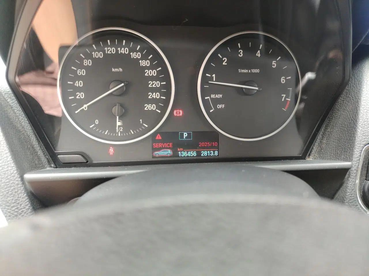 BMW 1 Series 2013 Revised 116i Leading Edition — миниатюра 12