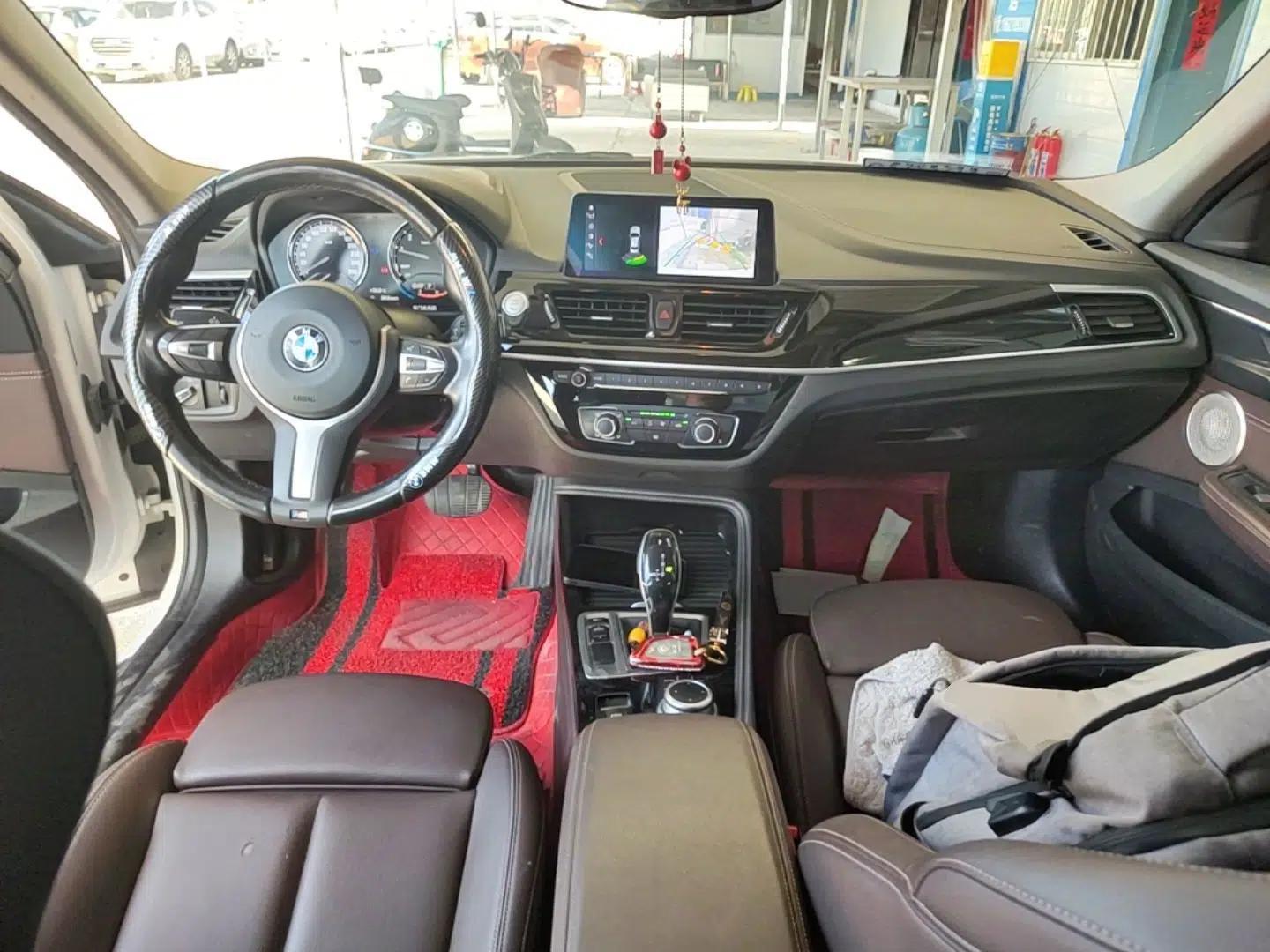 BMW 1 Series 2021 120i M Sport Night Edition — миниатюра 12