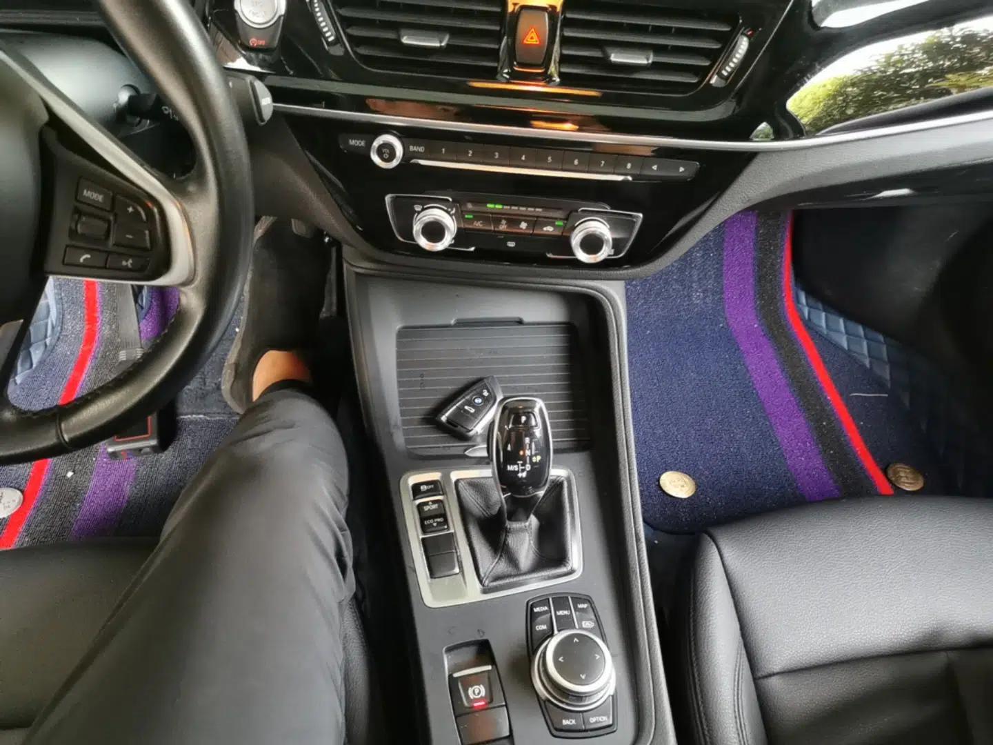 BMW 1 Series 2021 120i M Sport Edition — миниатюра 16