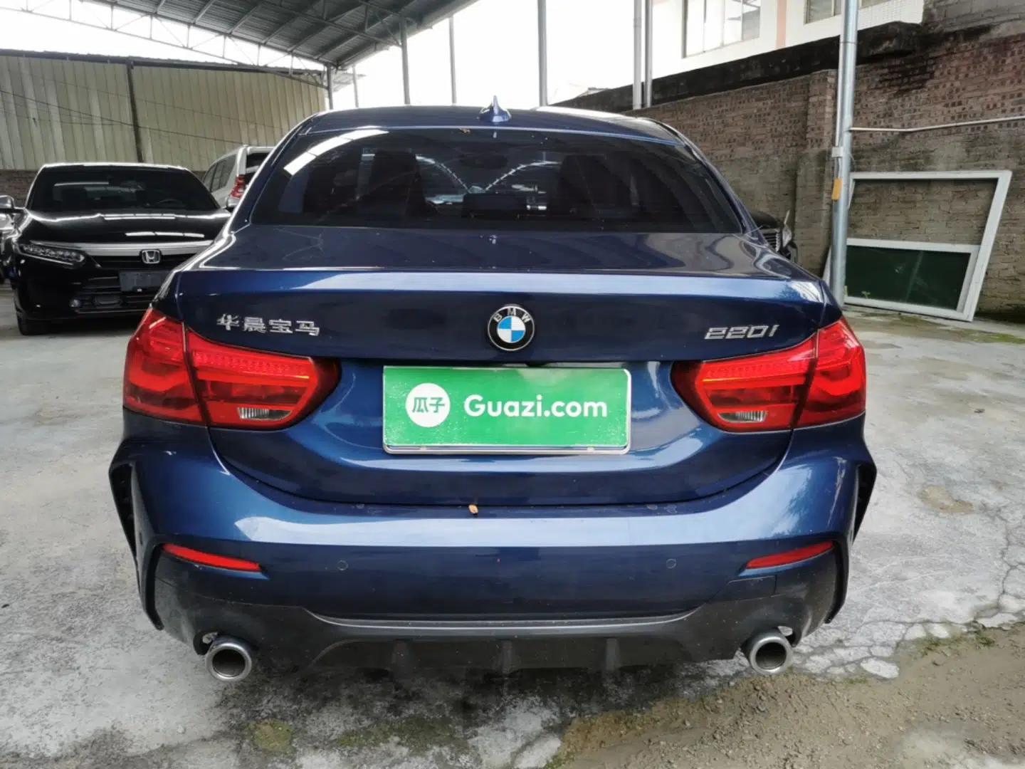 BMW 1 Series 2021 120i M Sport Edition — миниатюра 5