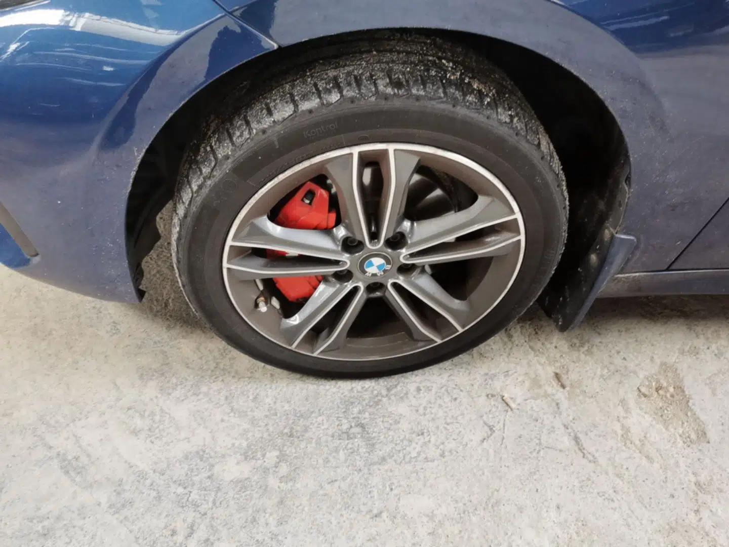 BMW 1 Series 2021 120i M Sport Edition — миниатюра 10