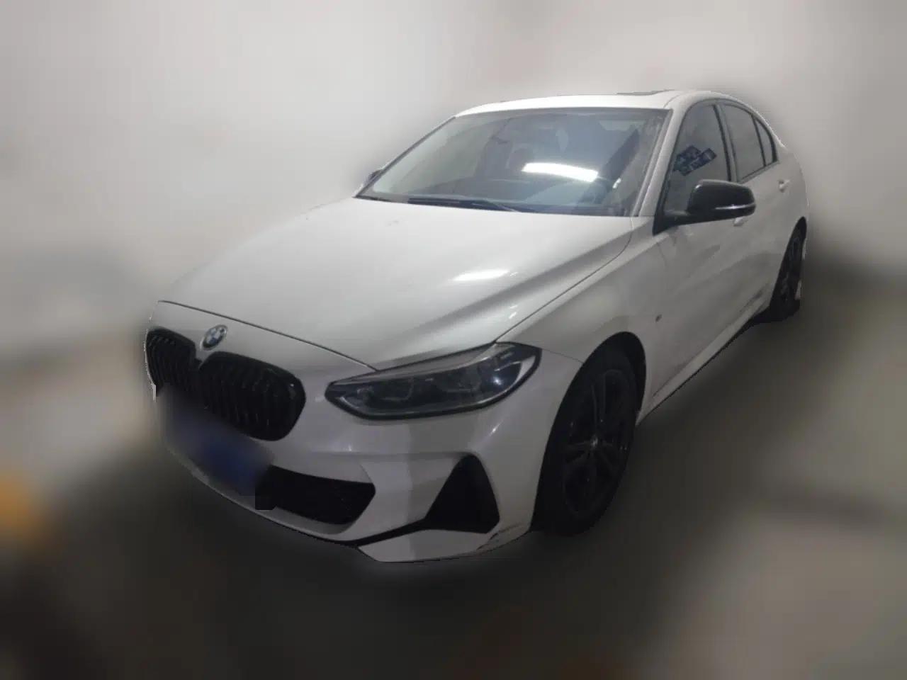 BMW 1 Series 2023 125i M Sport Night Edition — миниатюра 1