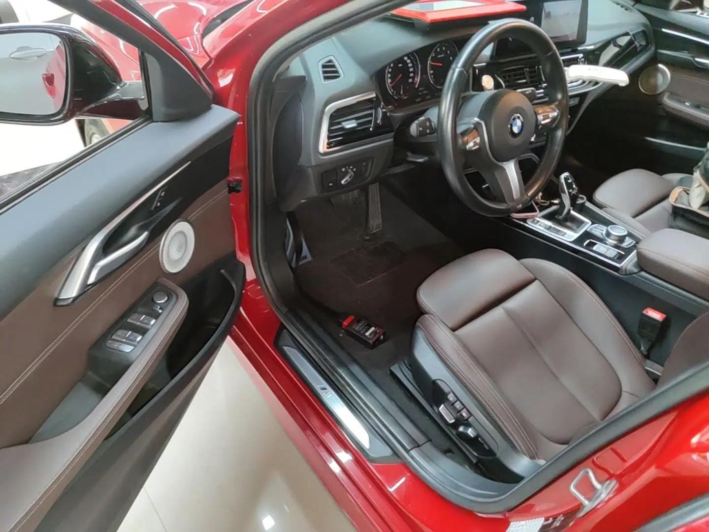 BMW 1 Series 2021 Revised 120i M Sport Night Edition — миниатюра 18