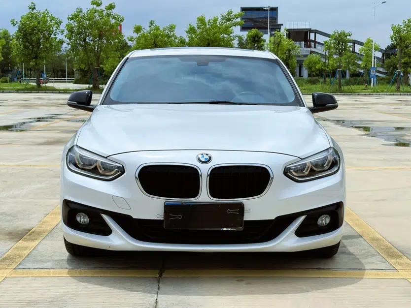BMW 1 Series 2018 Restyled 120i Design Package Edition — миниатюра 2